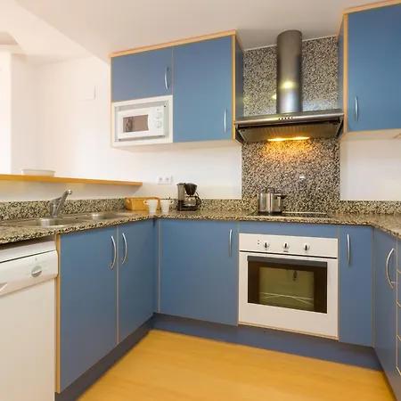 Royal Marina Ii Apartment